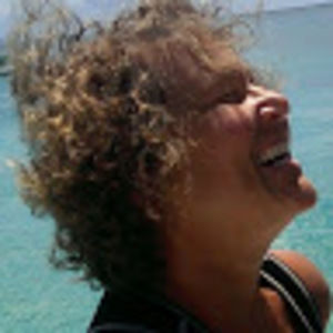 Meet your Posher, Carla